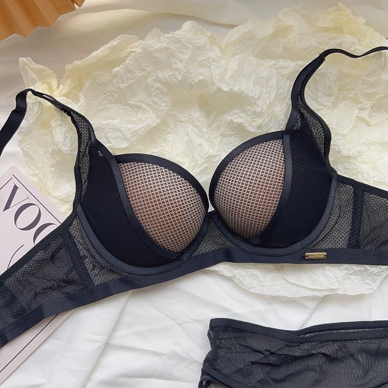 Lattice Veil（ブラショーツセット・全２色）